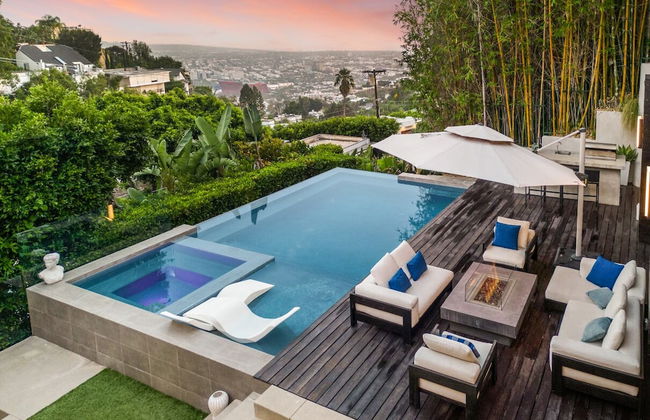 Sunset Heights - Elegant Modern Villa With Beautiful Views in the Hills - Foto 27