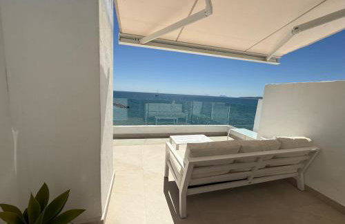 Front Sea View Penthouse - Photo 16