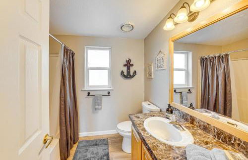 Walk to Marina Harrison Cabin with Lake View! - Foto 18