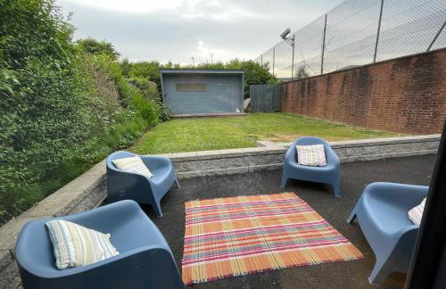 Cheerful 2 bed house on Causeway Coastal Route with parking - Foto 5