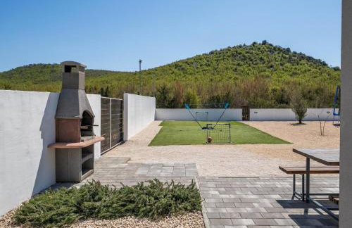 Modern villa with private pool - Foto 35