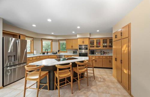 Charming Sister Bay Home Backyard Oasis & HotTub - Foto 19