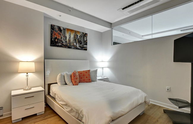 Global Luxury Suites Capitol Riverfront - Photo 3