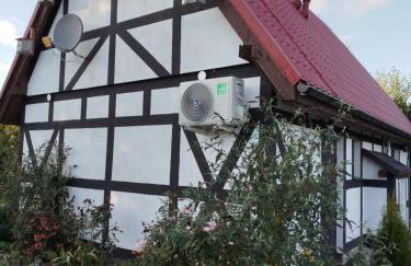 Mały Biały Domek Jeżyczki - Foto 1