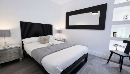 5 Bed Family Home in Treharris, Sleeps 1, Near Bike Park Wales - Foto 4