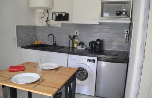 Studio5 proche Quai Rouget - Photo 2