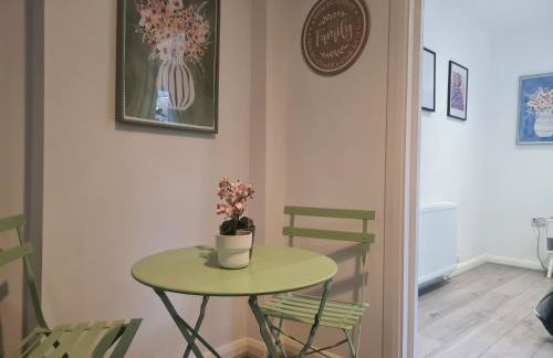 Cozy Pod - Northumberland Park - North London - Foto 7