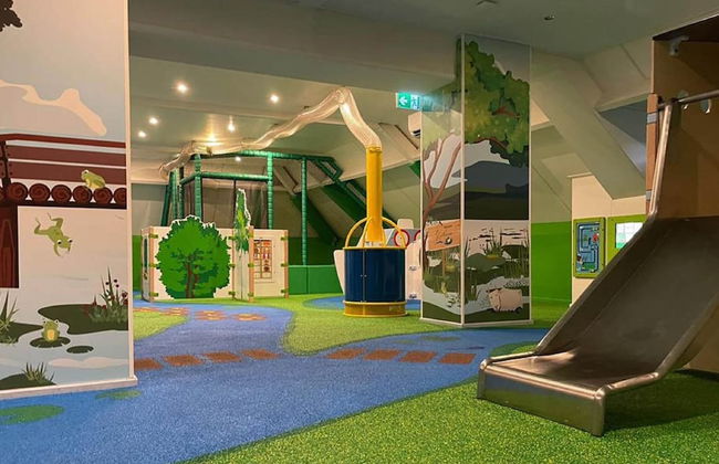 Chalet With Private Jetty - Photo 10