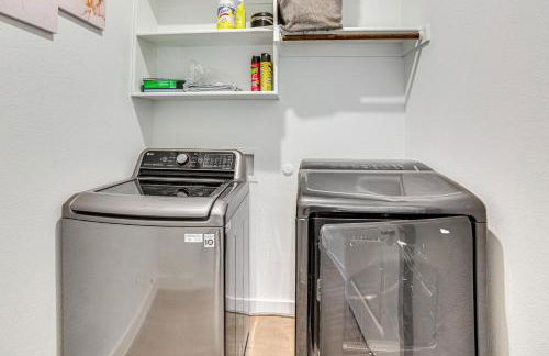 8 Mi to Celebration Station Family Getaway! - Foto 23