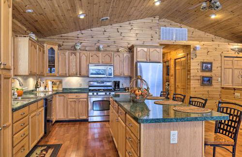 Waterfront Pike Lake Retreat Snowmobile Paradise - Foto 8