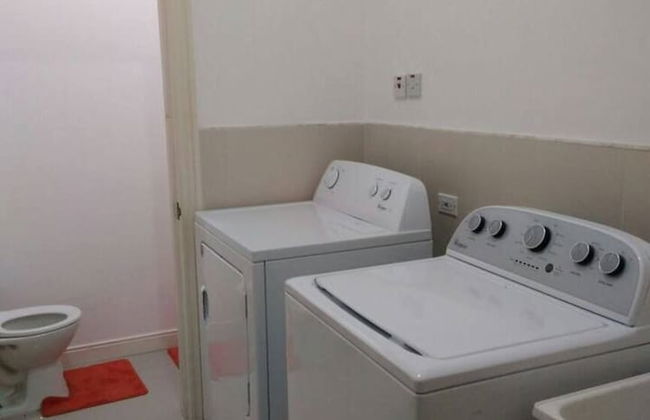 Remarkable 2-bed Apartment in Kingston - Photo 19