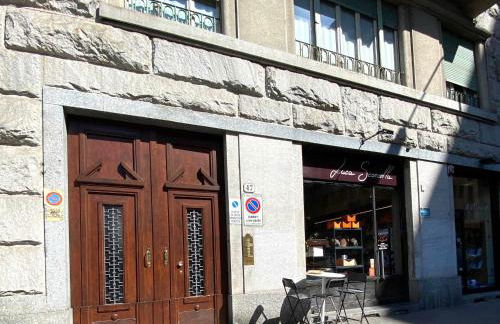 Urban Jungle apt - Self Check-in, Metro, Train - Foto 17