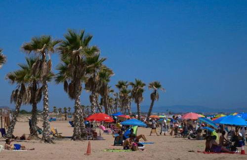 Tranquilidad a 2 minutos del mar - Foto 53