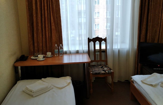 VIZIT Guesthouse - Photo 12