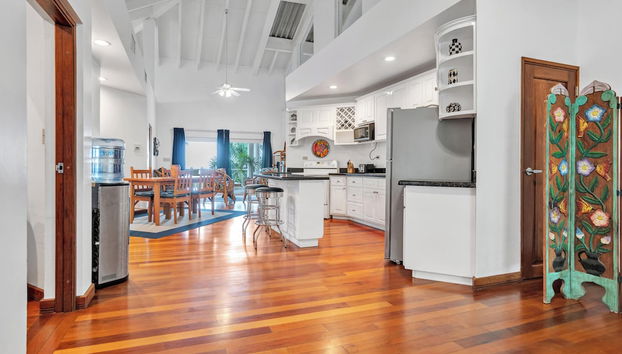 Sea Vue Luxury Vacation Condominiums - Foto 2, Zimmer