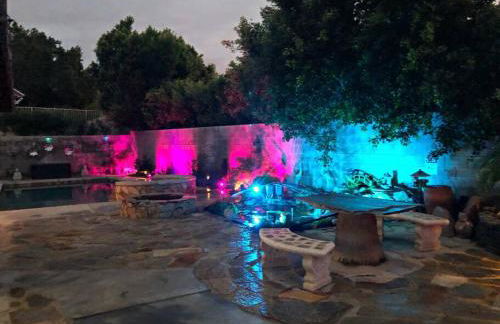 Mineral Saltwater Solar heated Pool & Spa Oasis with mountain views and Koi pond - Foto 74