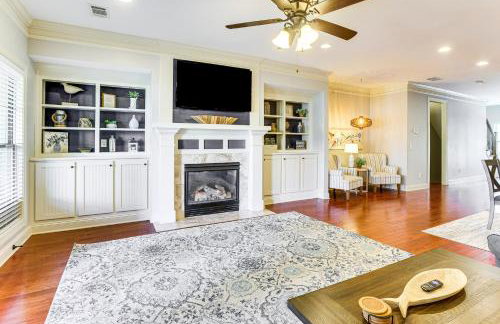 Private Patio, Decks Waterfront Eatonton Townhome - Foto 4