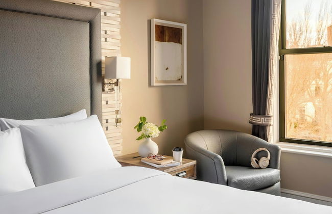 No. 284 Back Bay Hotel, Sonder by Marriott Bonvoy - Photo 25