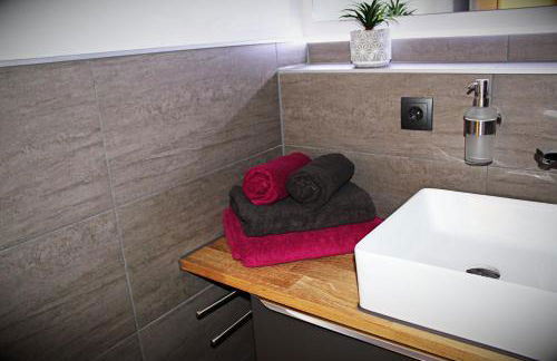 SALZHAUSBLICK FAMILY APARTMENTS - Zentrale Lage am Salzhaus - MwSt-Rechnung verfügbar - Foto 41