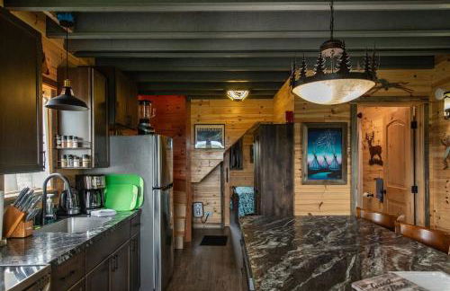 Glacier Lookout-Cozy Villa near Glacier Park Part of the Glacier Ridge Vacation Rental Collection - Foto 29