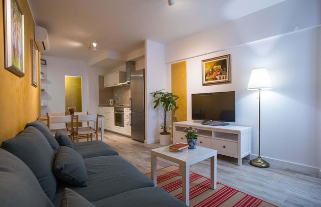 Apartment Dam - Photo 1