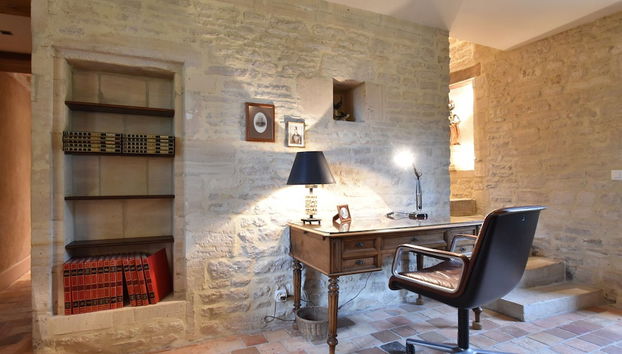 Luxurious Mansion in Castle Grounds in Lantheuil - Foto 2, Recepción