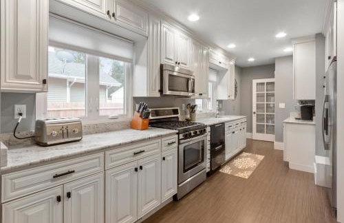 Gorgeous Downtown Bungalow, Walk Everywhere!!! - Foto 2