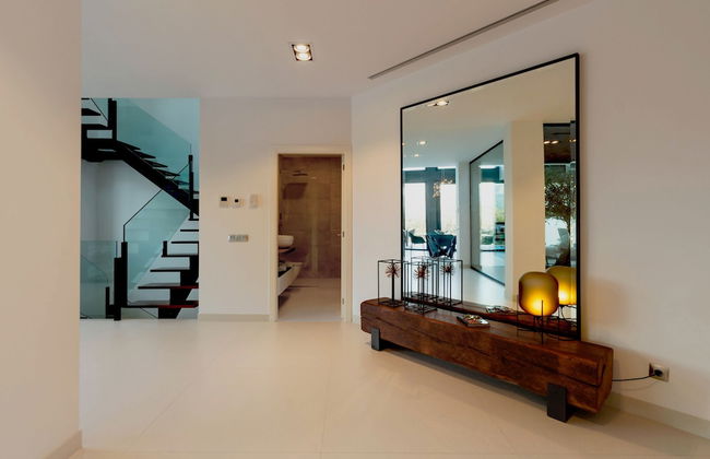 Montblau in Buger With 4 Bedrooms and 5 Bathrooms - Foto 11