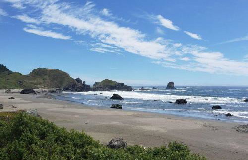 Coastal Charm: SW Oregon home on 2+ quiet acres - Foto 28