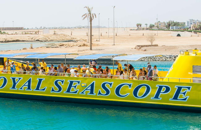 Paseo en barco con visión submarina por el Mar Rojo - Foto 1