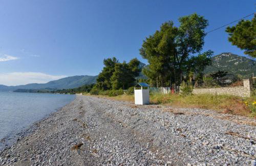 Agios Konstantinos peaceful Beach 3bdr apartment - Photo 10