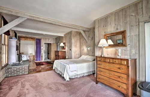 Skaneateles Lake Home Water Views and Private Beach - Photo 17