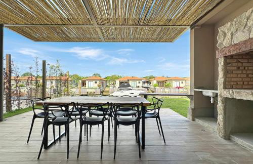 Casa em Condomínio Clube - Ar condicionado - Piscina - Foto 27