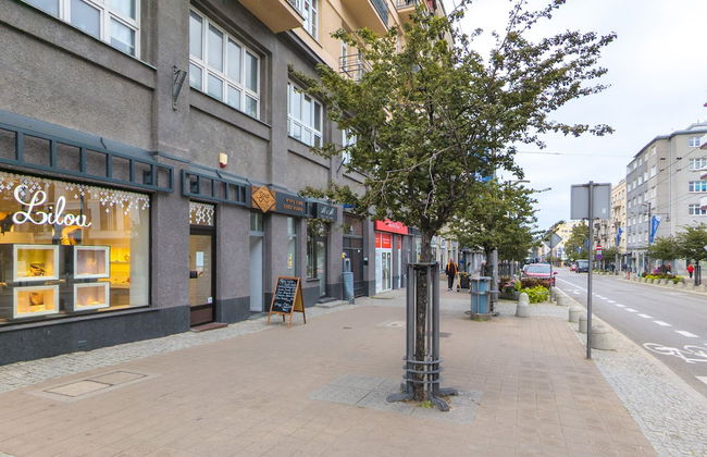 Świętojańska Studio Gdynia by Renters - Photo 47