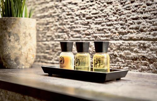 The Acacia, Luxury with Private Balcony & Two Parking Spaces - Foto 16