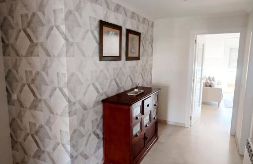 Precioso ático con vistas a pie de playa - Foto 17