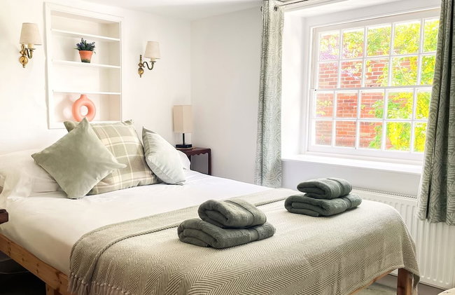 Grove Cottage - Photo 4