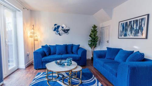 Modern 3 Bed, Ideal for Contractors, FREE PARKING - Central - Foto 1