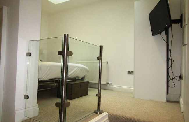 Cozy Private Double En-suite - 2 - Photo 13