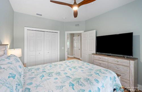 ON Flagler Avenue! Dog Friendly with Balcony and Parking Walk to the Beach! - Foto 21