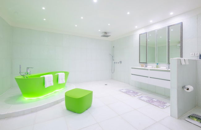 La Perla Estate - 7 BR Luxury Beachfront Villa With Utmost Privacy - Foto 10