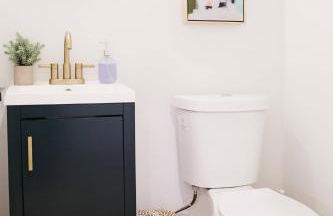 Newly Renovated! Beautiful home with game room. - Foto 51