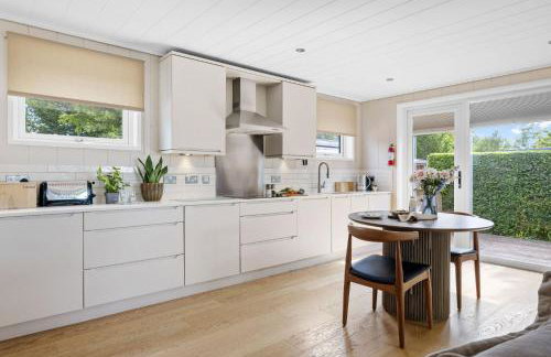 Amber Lodge, Strawberryfield Park - Hot Tub - Free WiFi & Parking - Foto 15