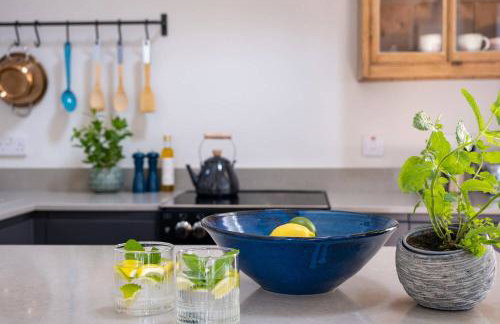 The Little Gate House - Photo 9