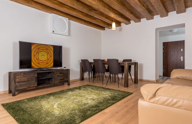 Casa Nicolae Luxury Suites - Photo 75