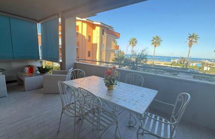 Sea Colors Apartment - Photo 13