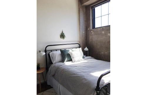 City Loft w/ View of Gay St - Foto 4