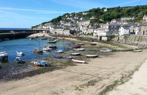 Modern 2 Bed Apt Centre Of Penzance, Lift Access - Photo 17