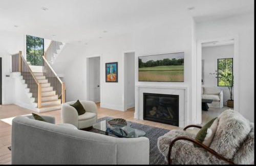 East Hamptons Modern 8 Bedroom New Construction - Foto 13