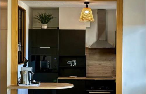 Le Point Virgule - Parking Privé - Clim - Foto 6